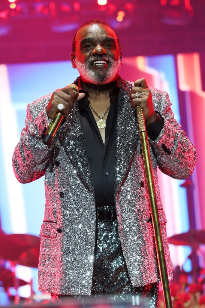 Ronald Isley Net Worth Wiki, Age, Weight and Height, Relationships(05)