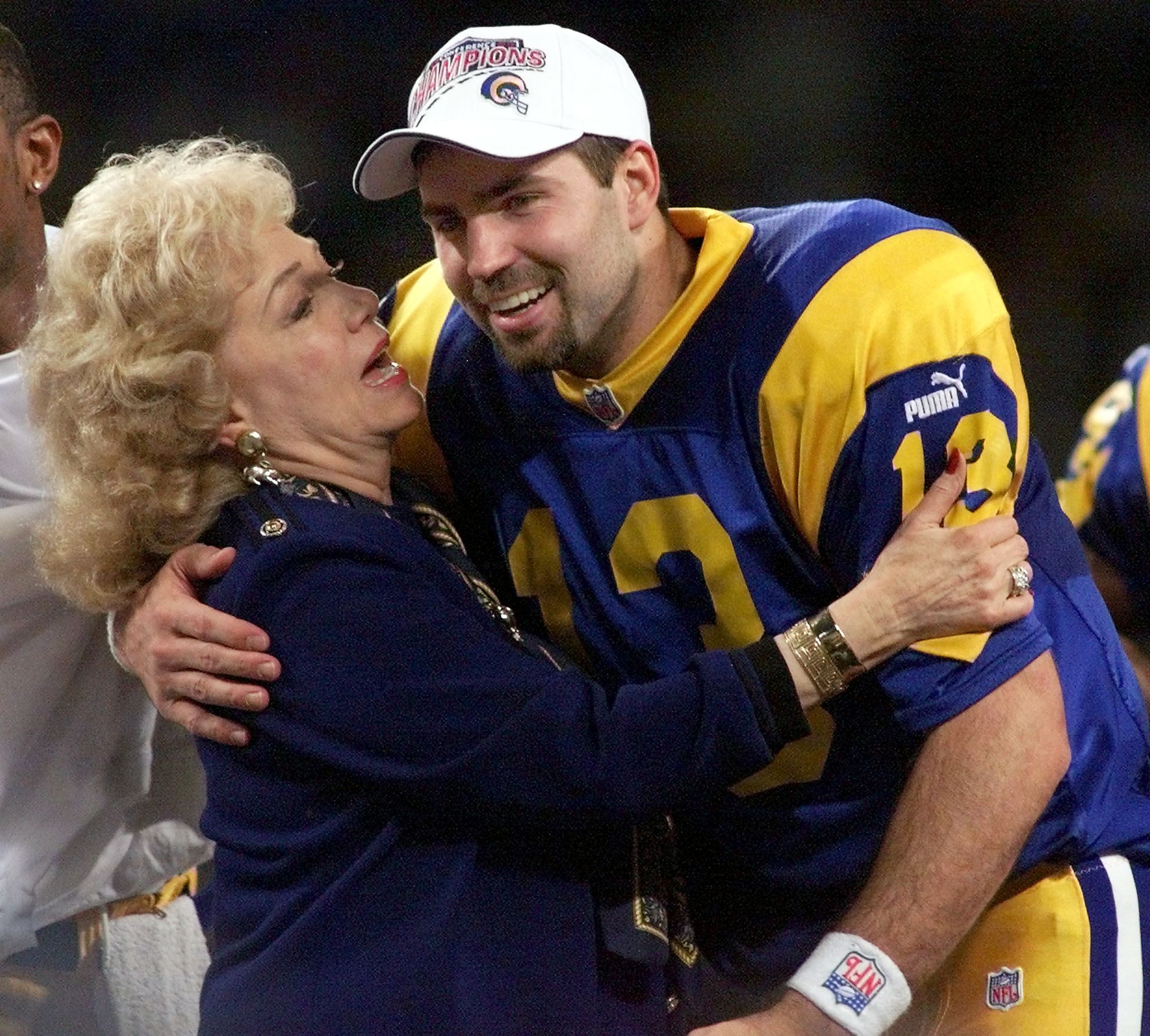 Frontiere Net Worth Wiki, Age, Weight and Height, Relationships, Family, and More Luxlux