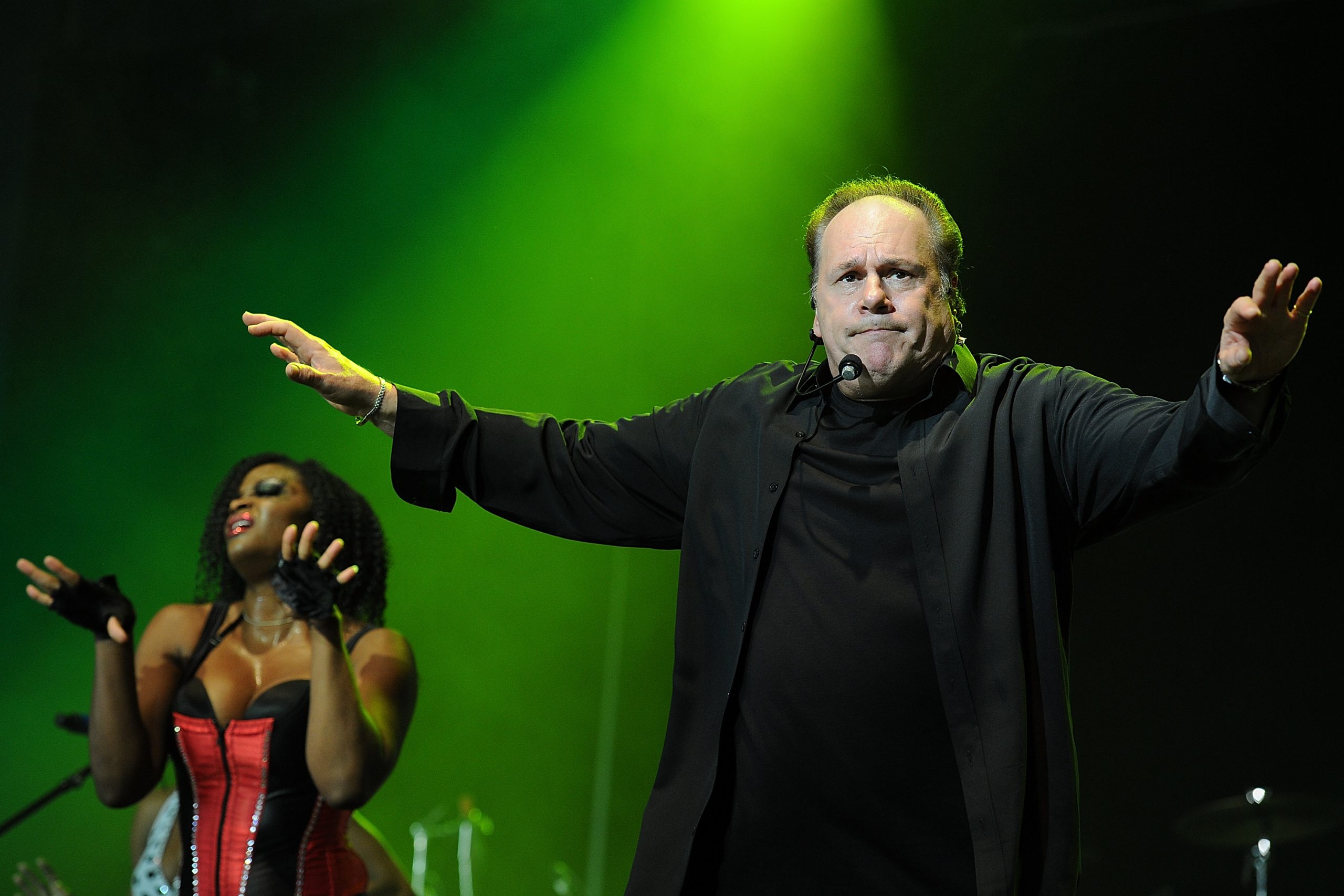 Harry Wayne Casey Net Worth Wiki, Age, Weight and Height