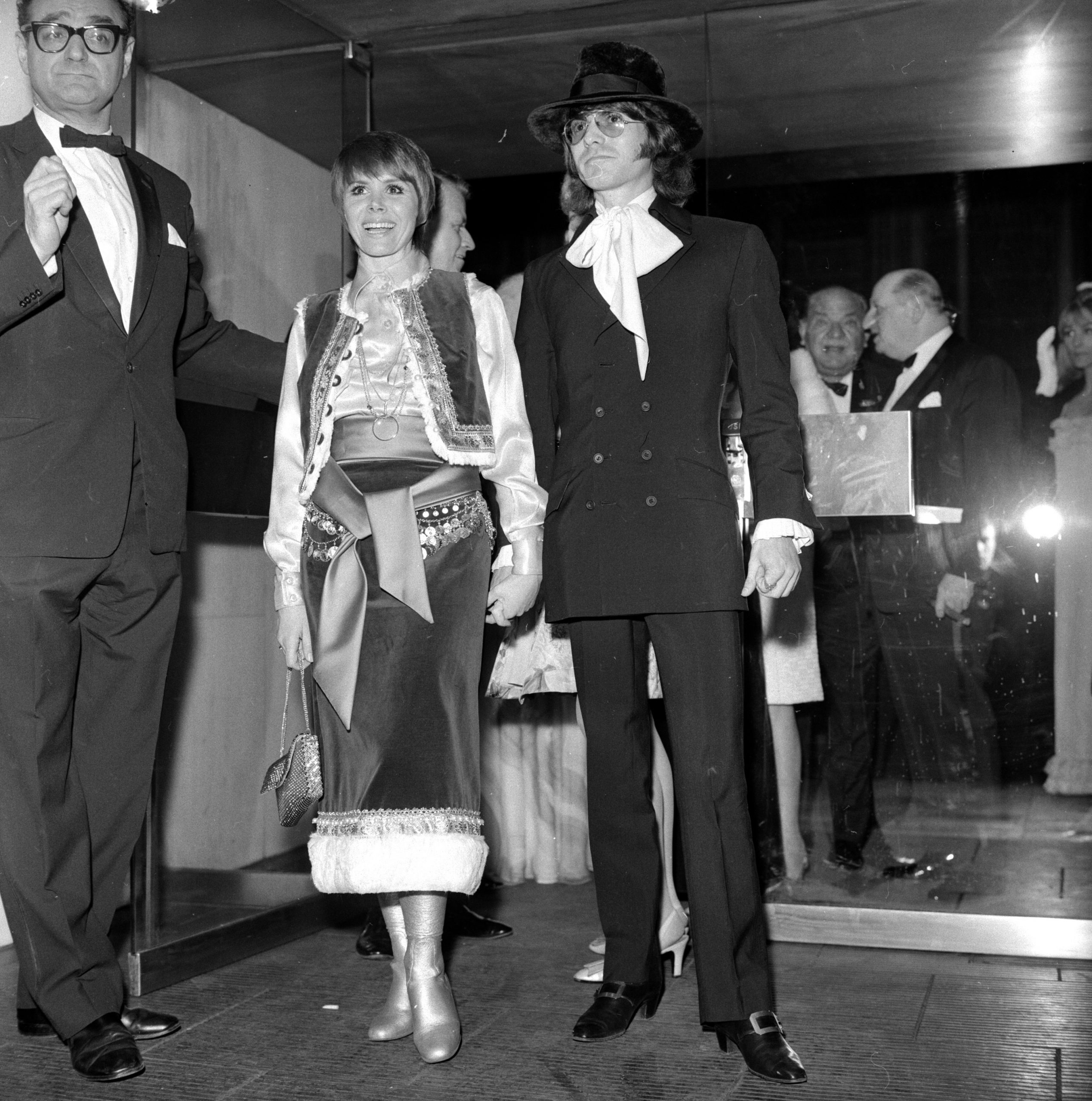 Judy Carne Net Worth Wiki, Age, Weight and Height, Relationships