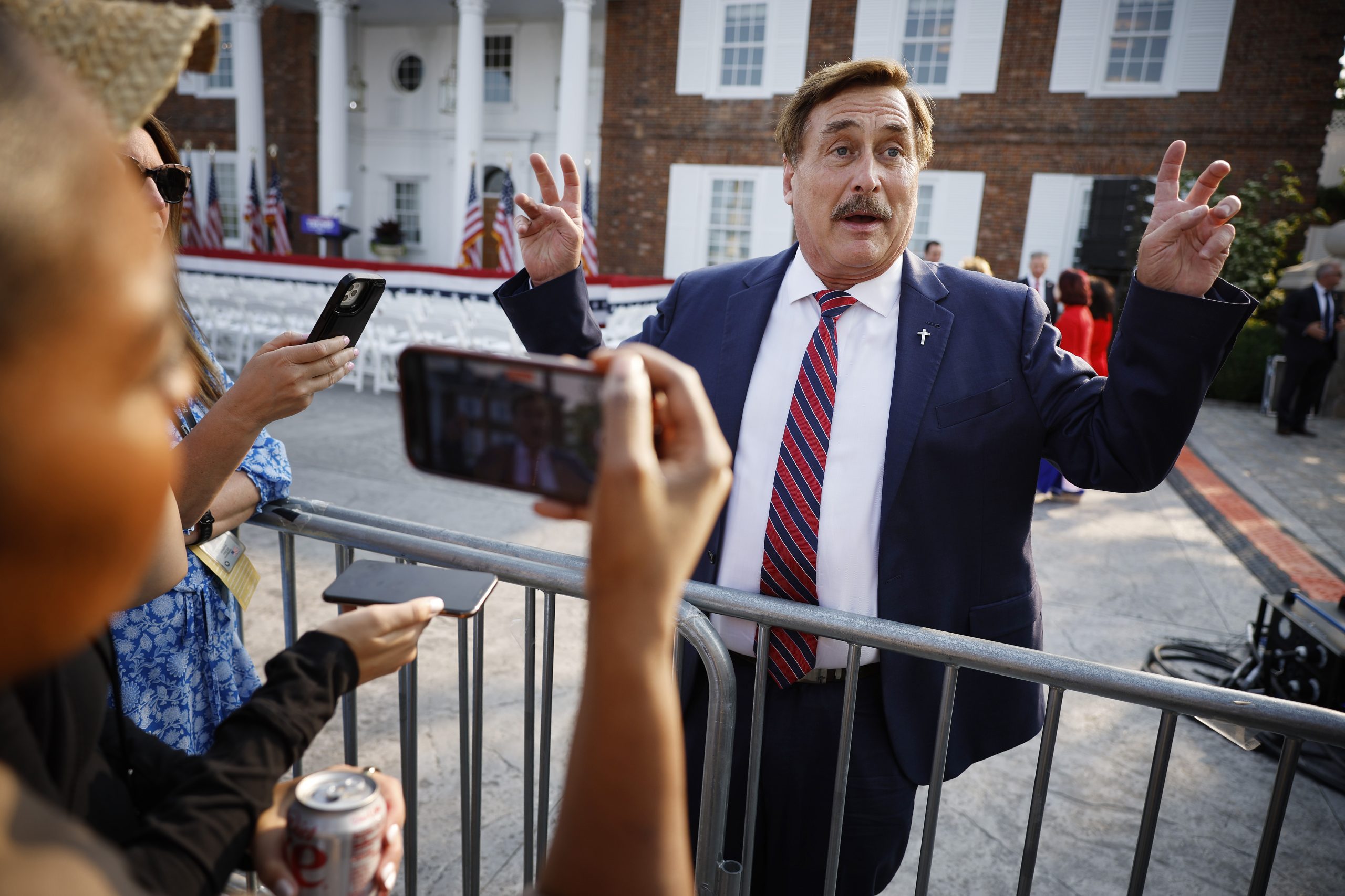 Mike Lindell Net Worth In 2023 Wiki Age Weight And Height