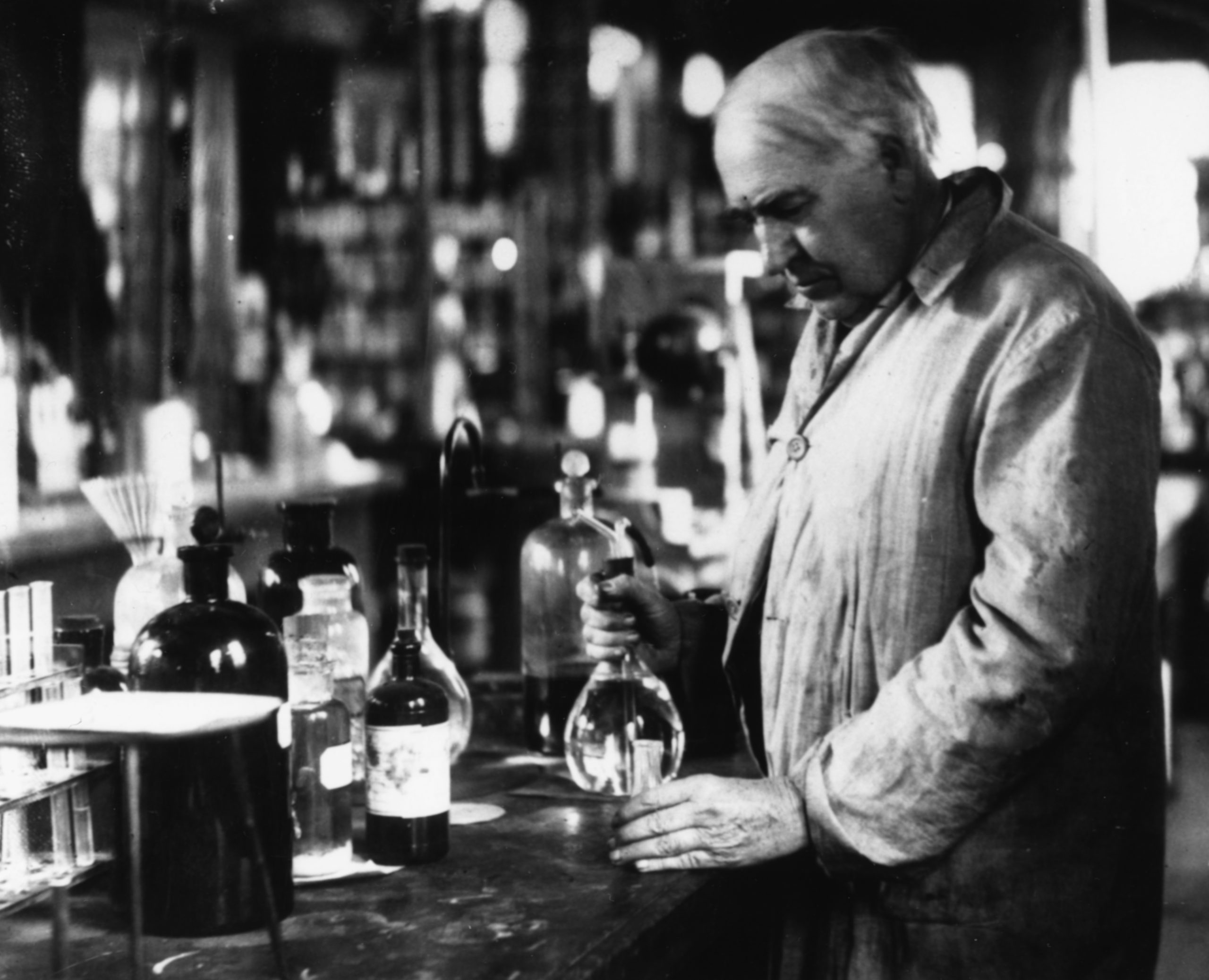 Thomas Edison Net Worth Wiki, Age, Weight and Height, Relationships