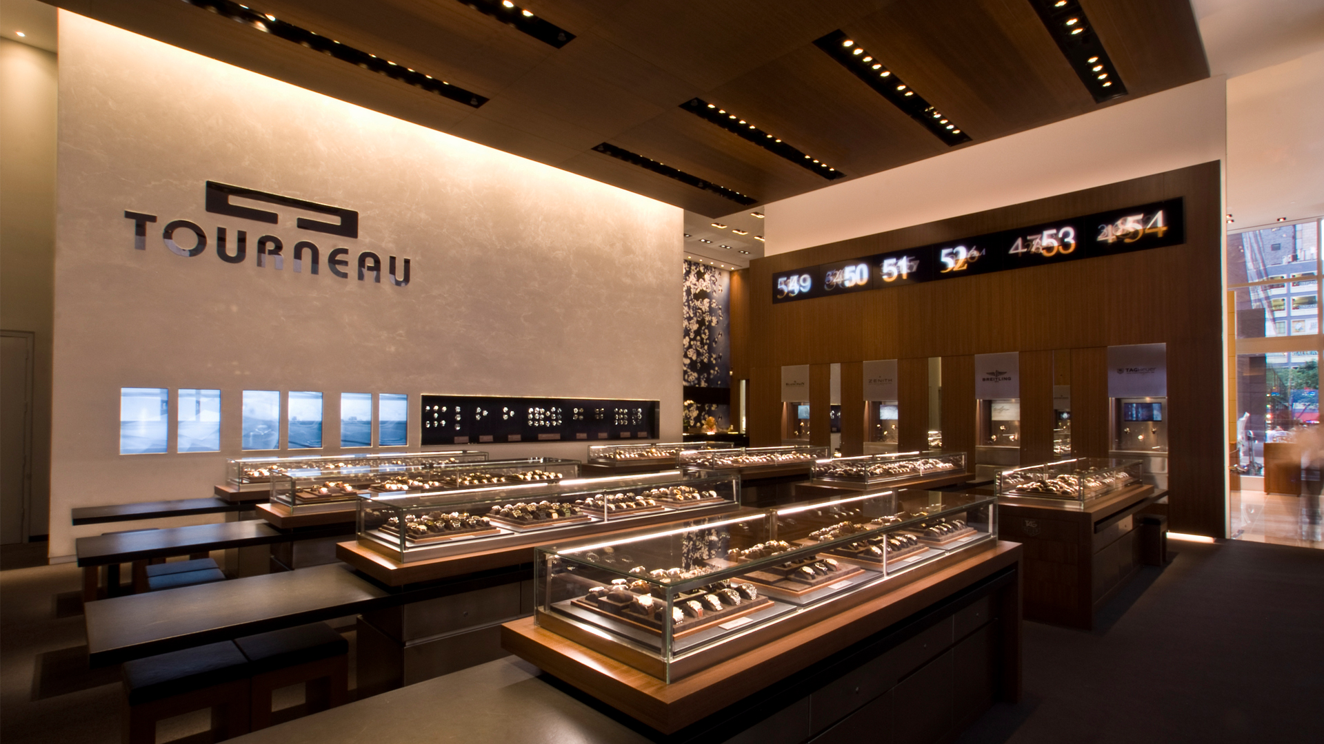 Tourneau Concept Store Lux Populi