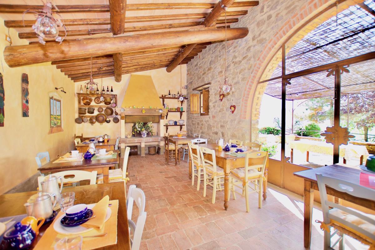 QUAINT WITH POOL AND TOWER IN CORTONA, TUSCANY Italy Luxury