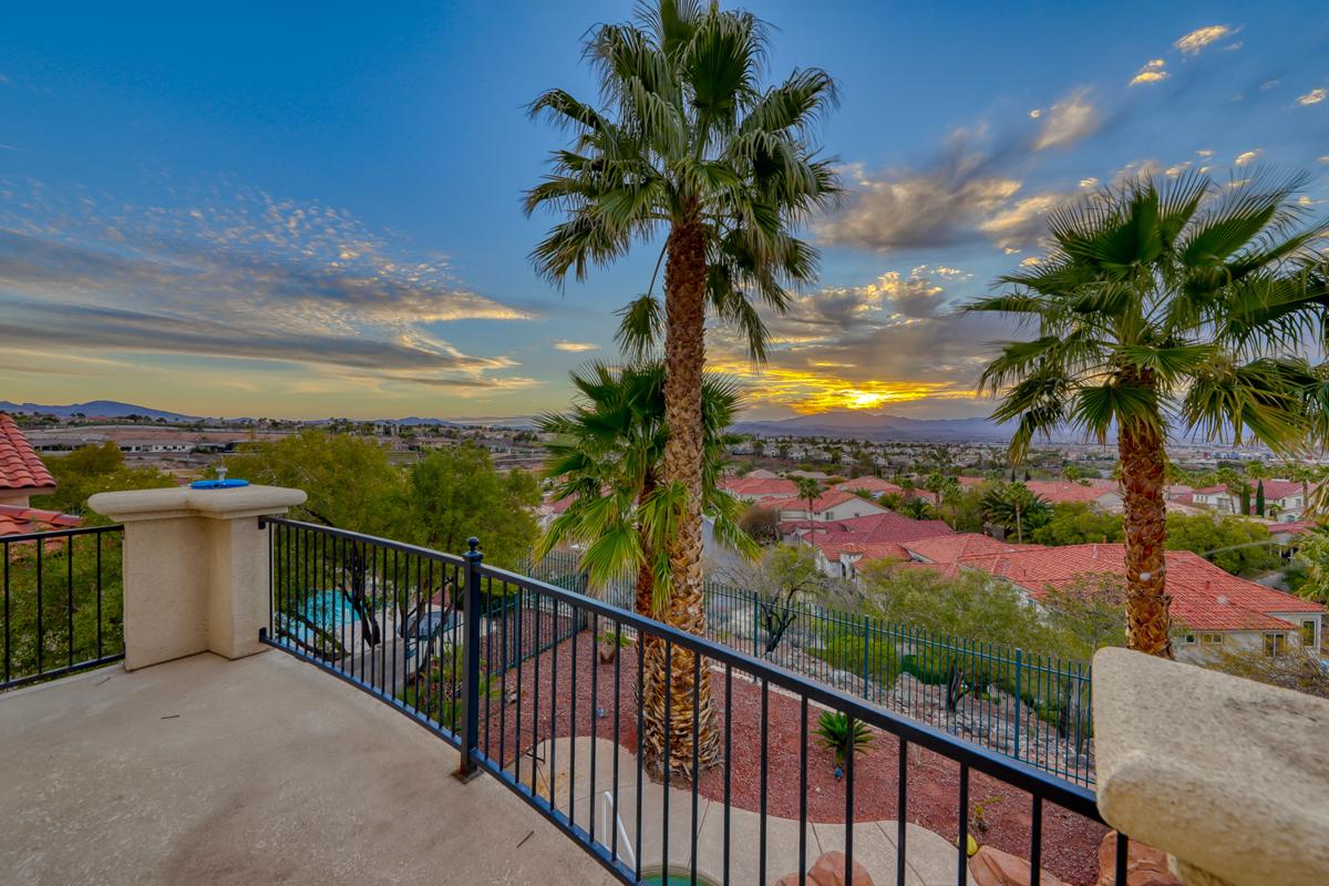 CITY, MOUNTAIN & STRIP VIEWS! Nevada Luxury Homes Mansions For Sale