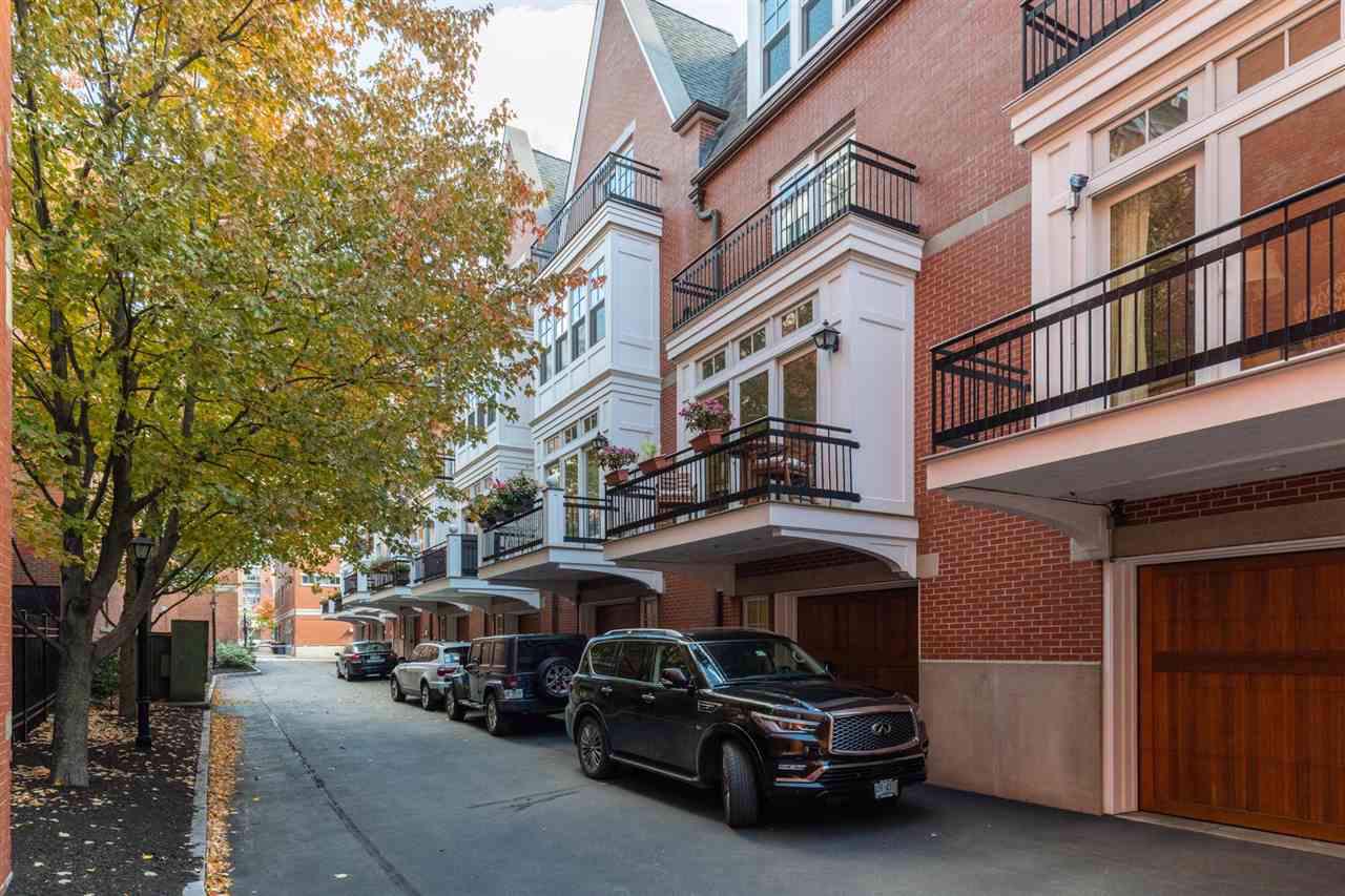 LUXURY TOWNHOME IN HEART OF PORTSMOUTH New Hampshire Luxury Homes