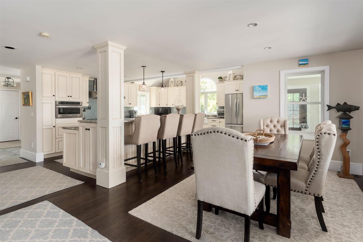 TIDEWATER FARM WITH VIEWS OF GREAT BAY New Hampshire Luxury Homes