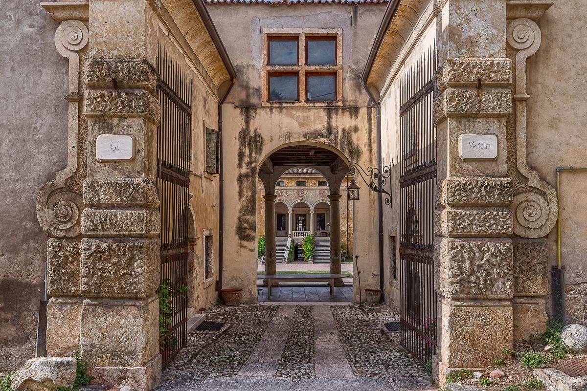 AMAZING RENAISSANCE VILLA IN VERONA ITALY Italy Luxury Homes Mansions For Sale Luxury