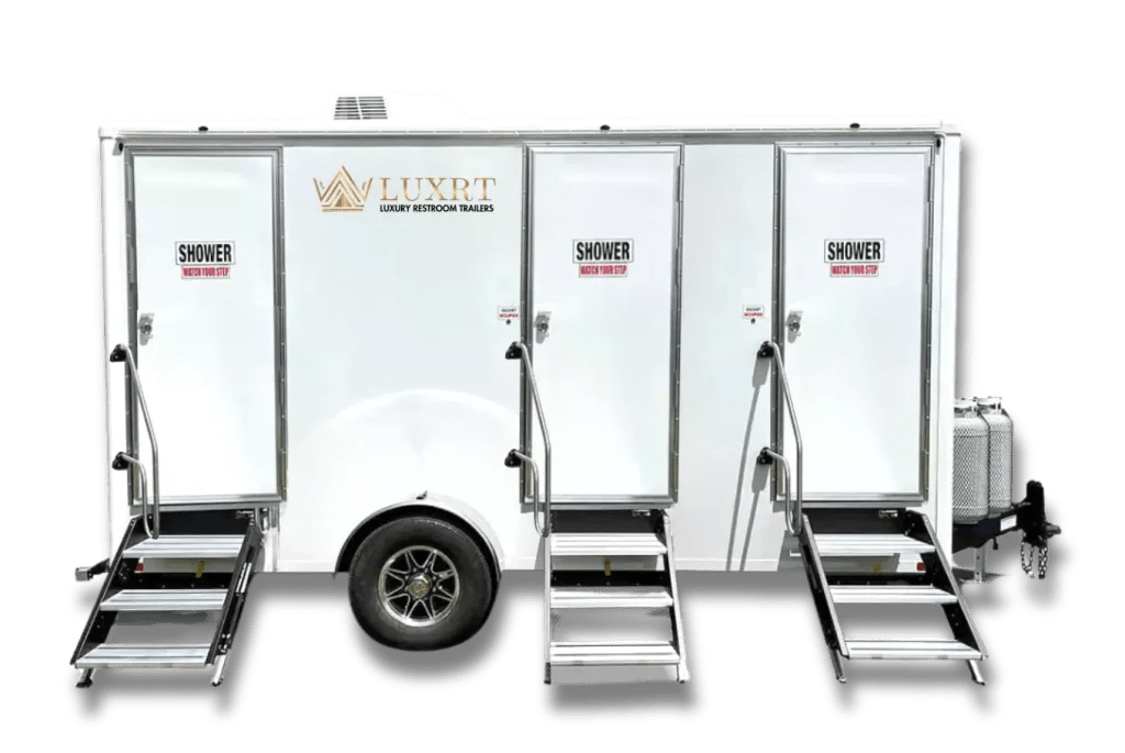 Luxrt OI 3STATION SHOWER Restroom Trailers For Sale