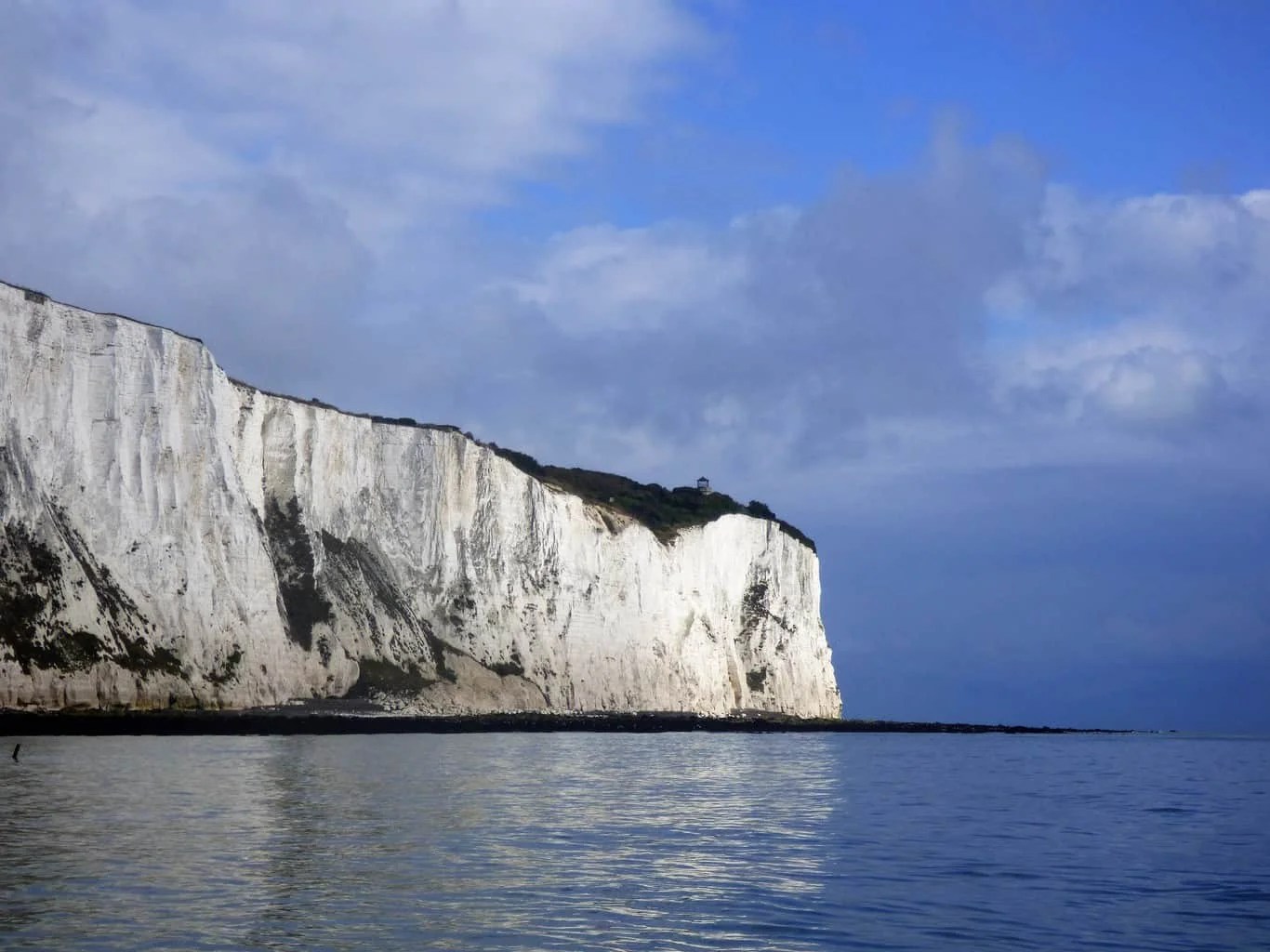 White Cliffs of Dover from the Sea! Luxurious Nomad