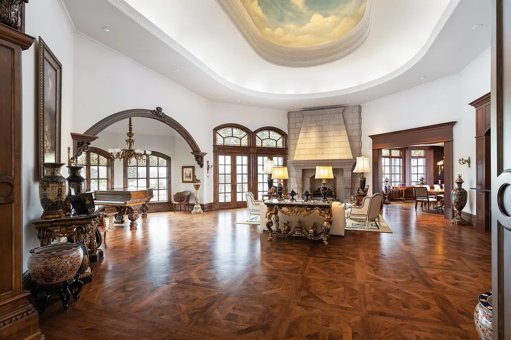 Exquisite Country Estate on 22 Acres A Showcase of OldWorld Elegance