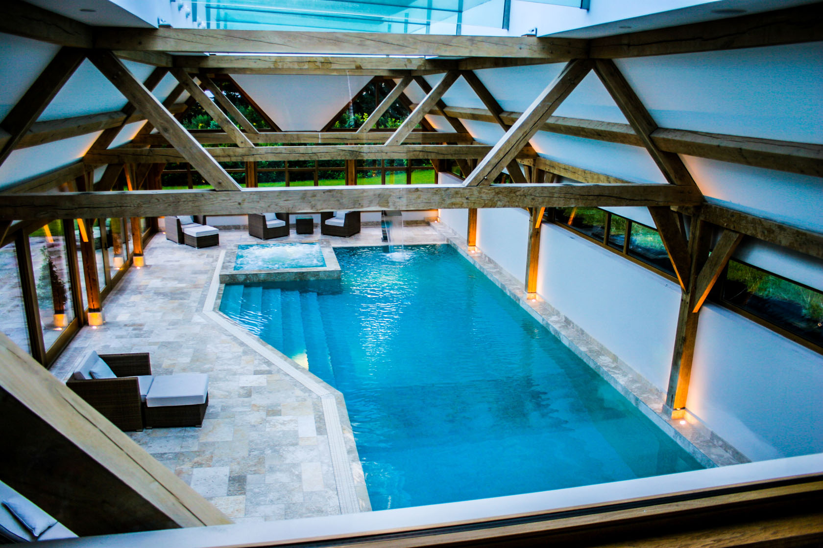 Noels Luxury Pool in Formby Merseyside Preston Pools Luxury Pool