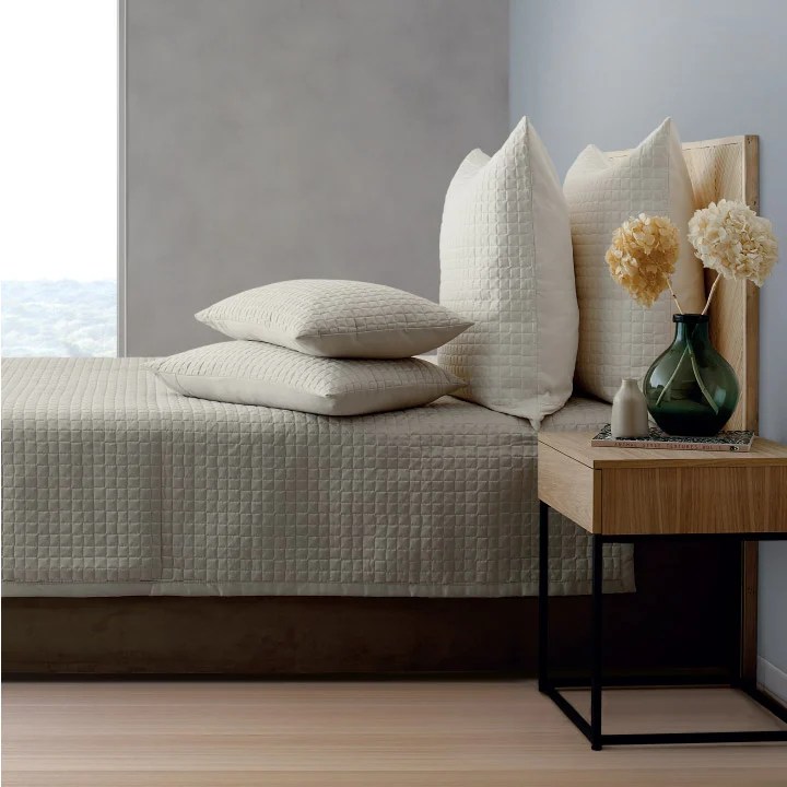 What is a Flat Sheet Bedding? Uncover the Truth Now!