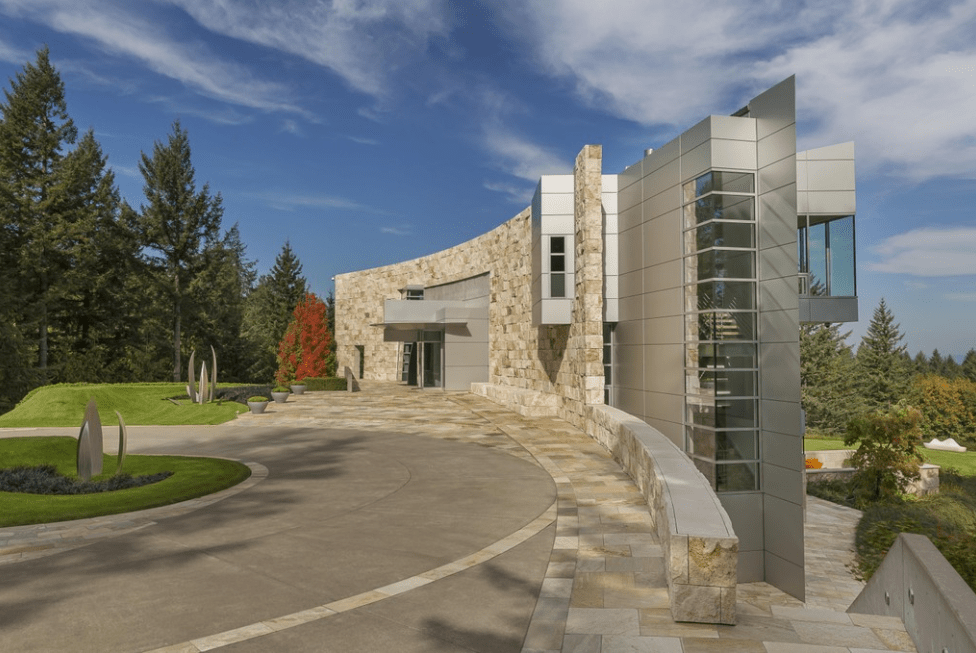 Stunningly Original Lakota Estate Listed For US8,650,000 « Luxury