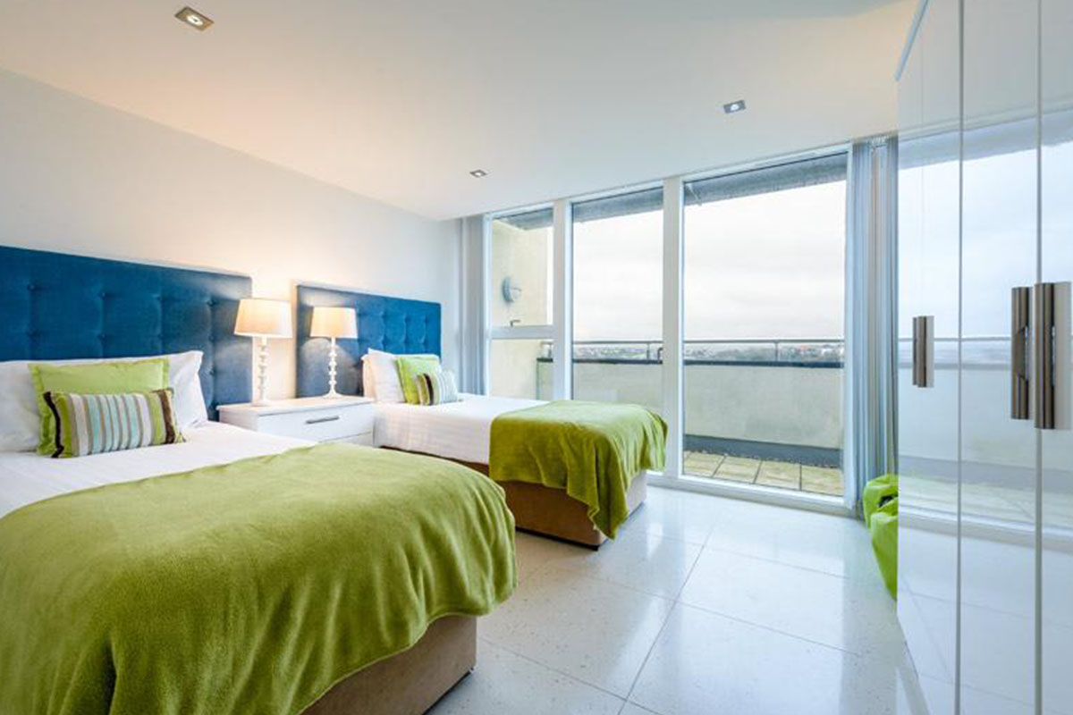 37 Rocklands Penthouse (sleeps 4), Luxury penthouse holiday apartment