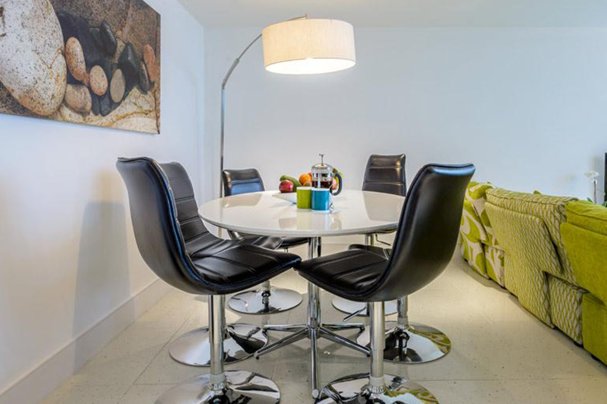 37 Rocklands Penthouse (sleeps 4), Luxury penthouse holiday apartment