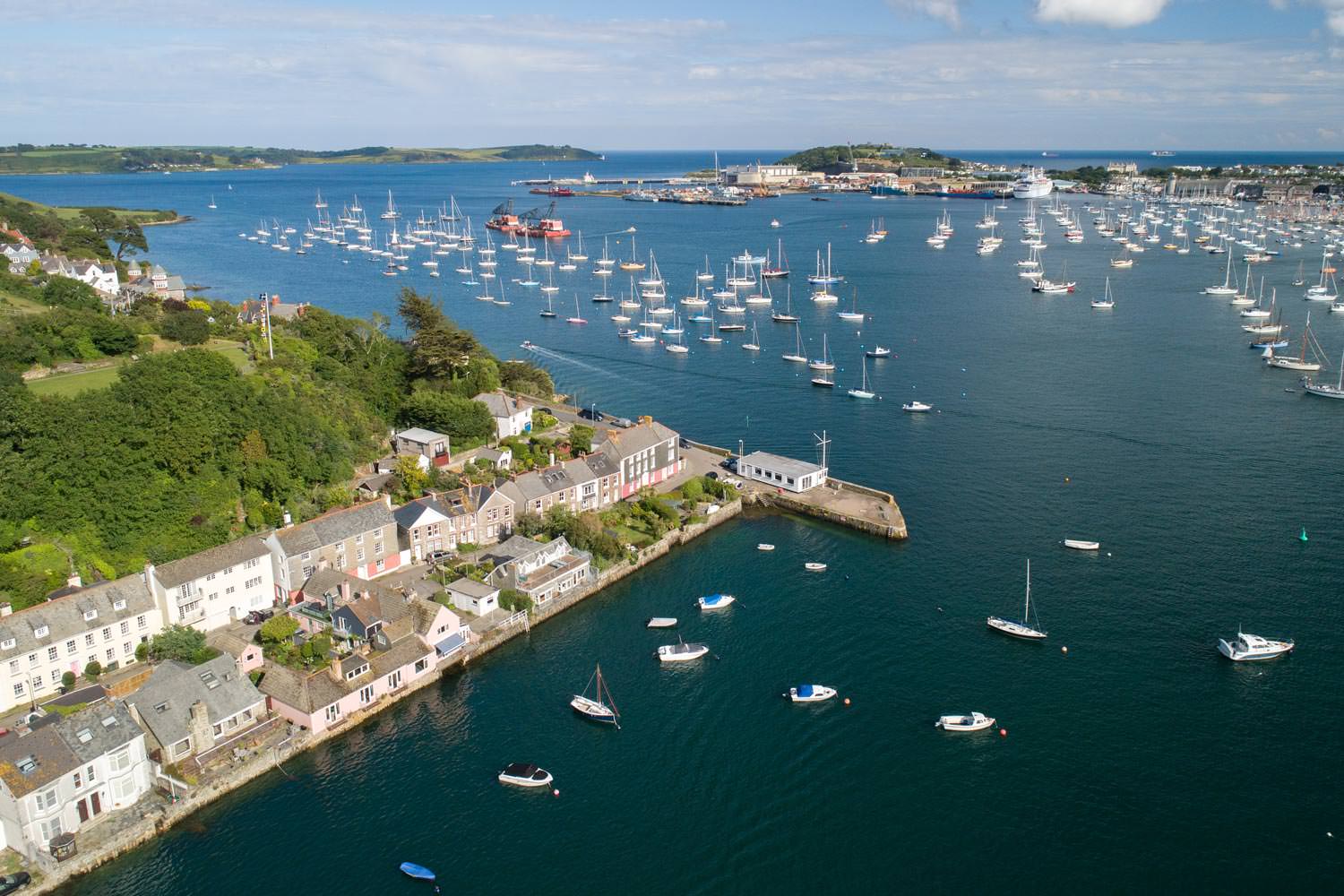 Rockside Cottage (sleeps 8), Flushing Luxury Cornwall