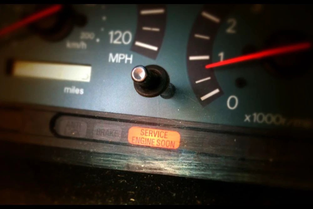 Service Engine Soon Light Nissan: What Does It Mean & Reset