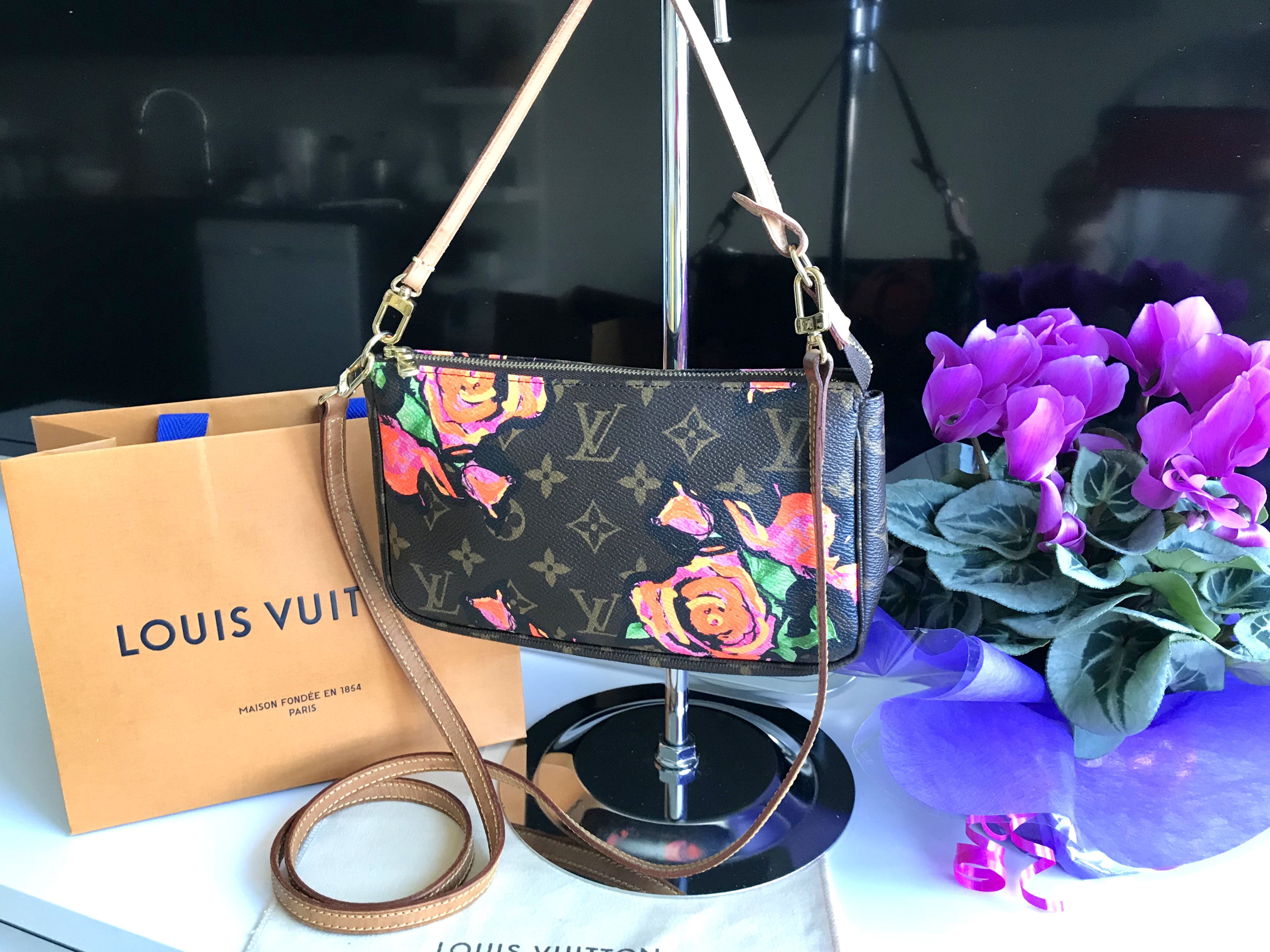 Louis Vuitton Duffle Bag Neon Straps For Men