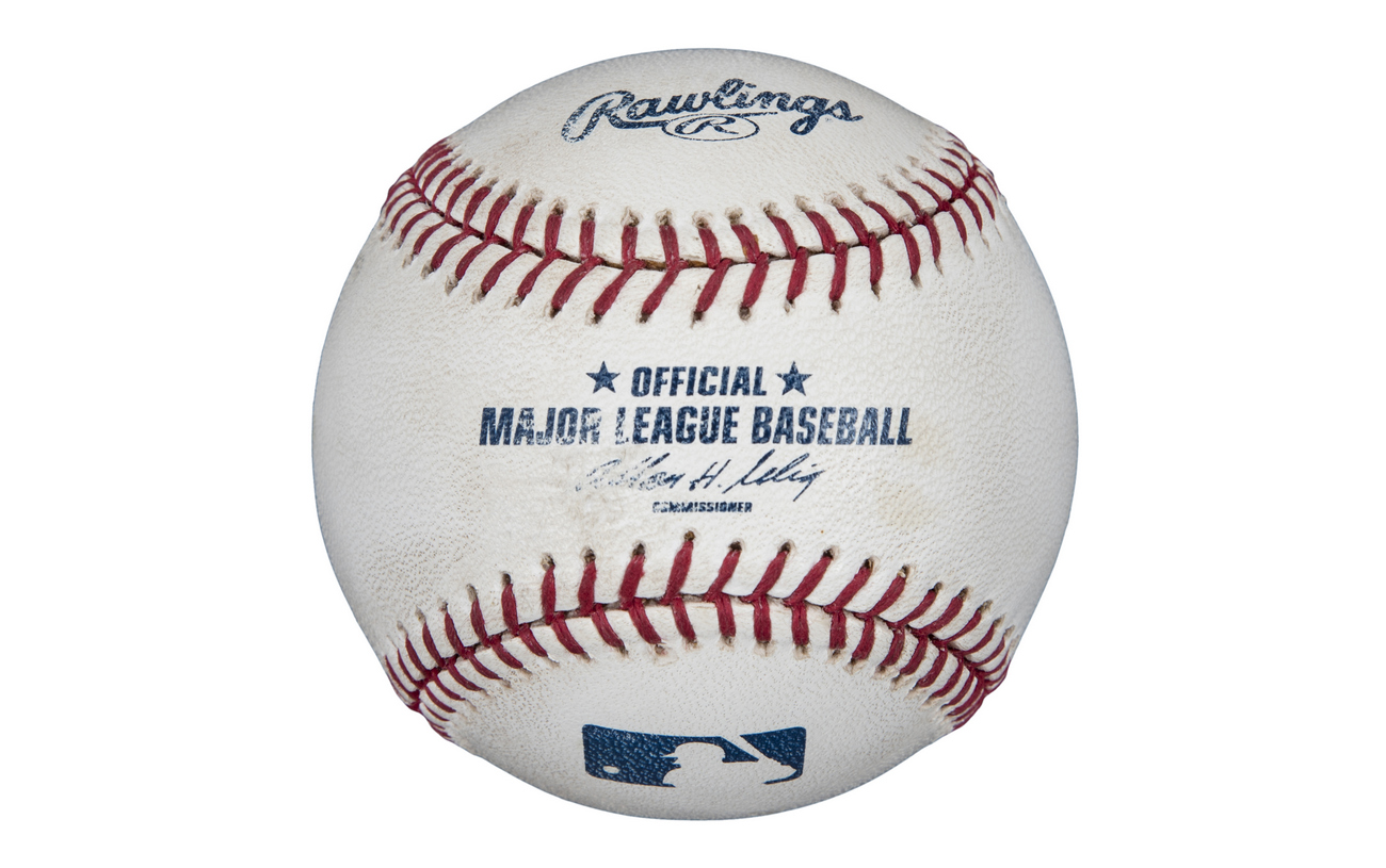 Barry Bond’s legendary 762nd home run ball can fetch up to 750,000 in