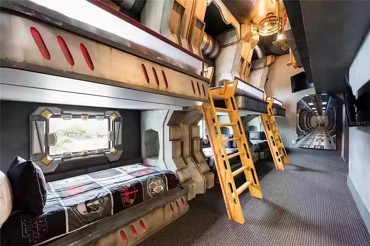 From Princess Leia themedrooms, Darth Vader in arcade zones, a theatre