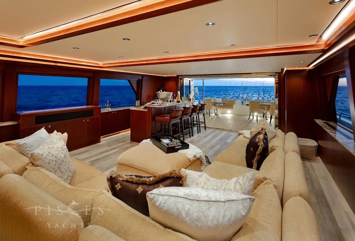Cabo Luxury Yacht Charter 130′ Sovereign Luxury Liners LUXURY