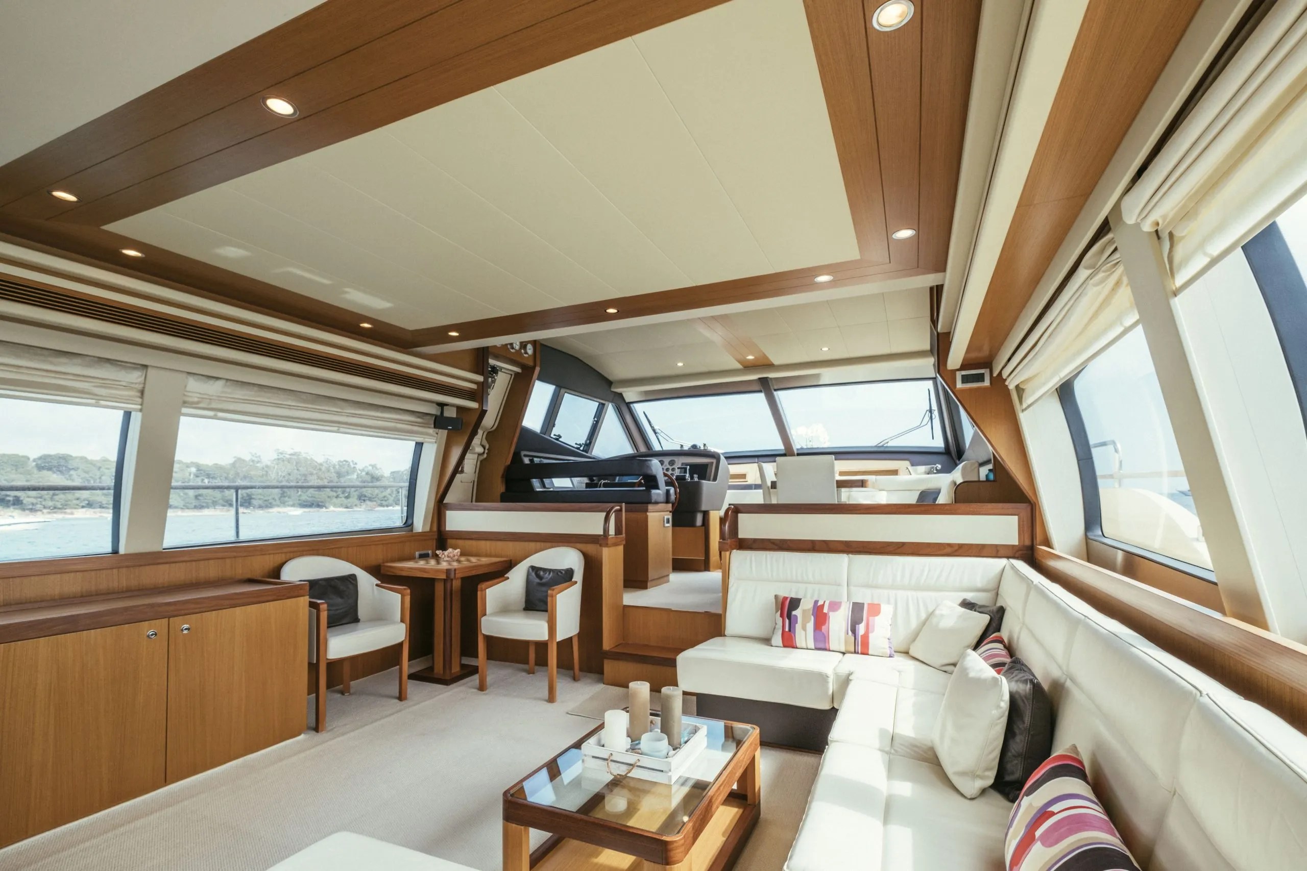French Riviera Yacht Rentals Ferretti Altura 690 LUXURY LINERS