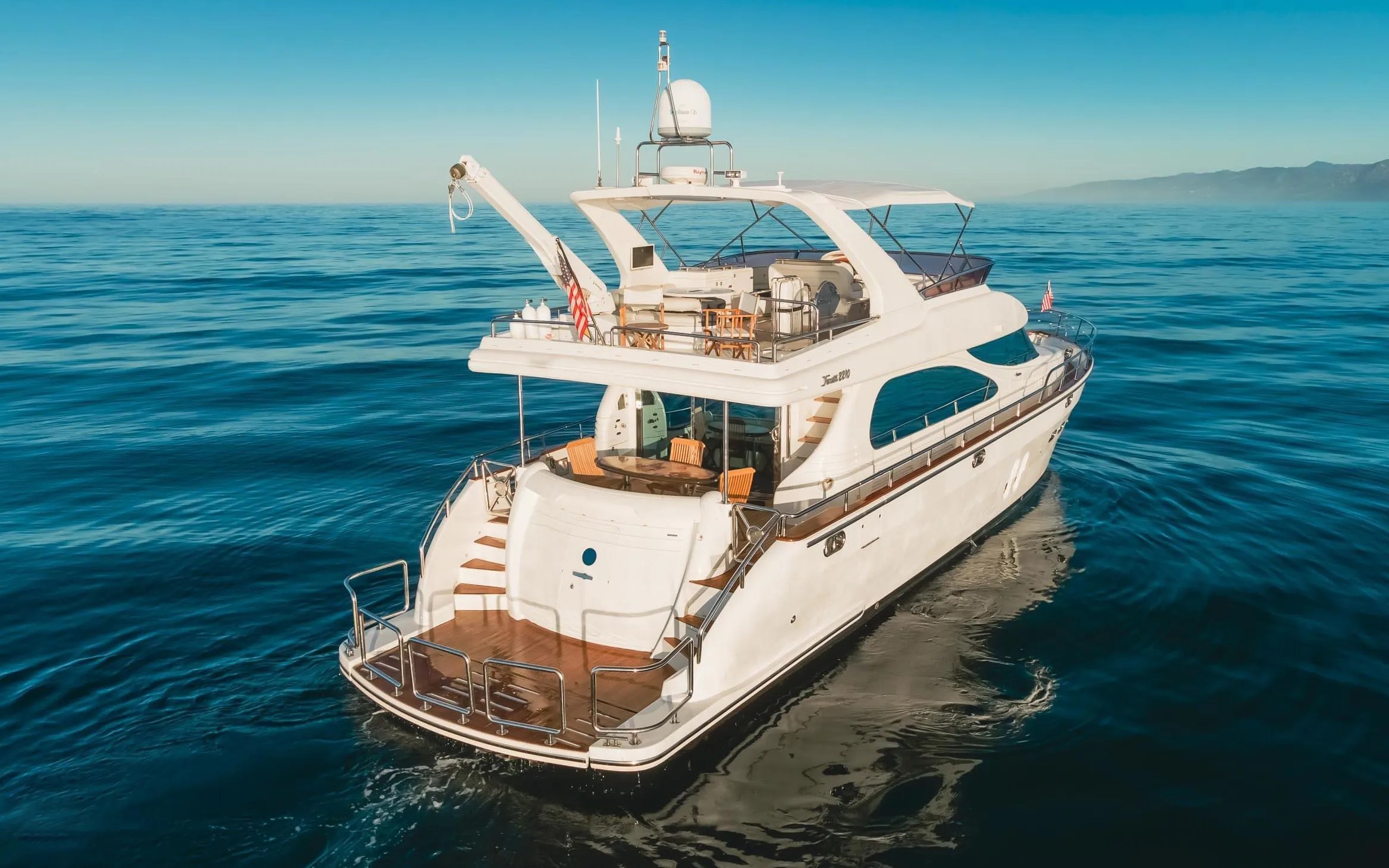 Marina del Rey Yacht Rental 72′ Yaretti LUXURY LINERS LUXURY