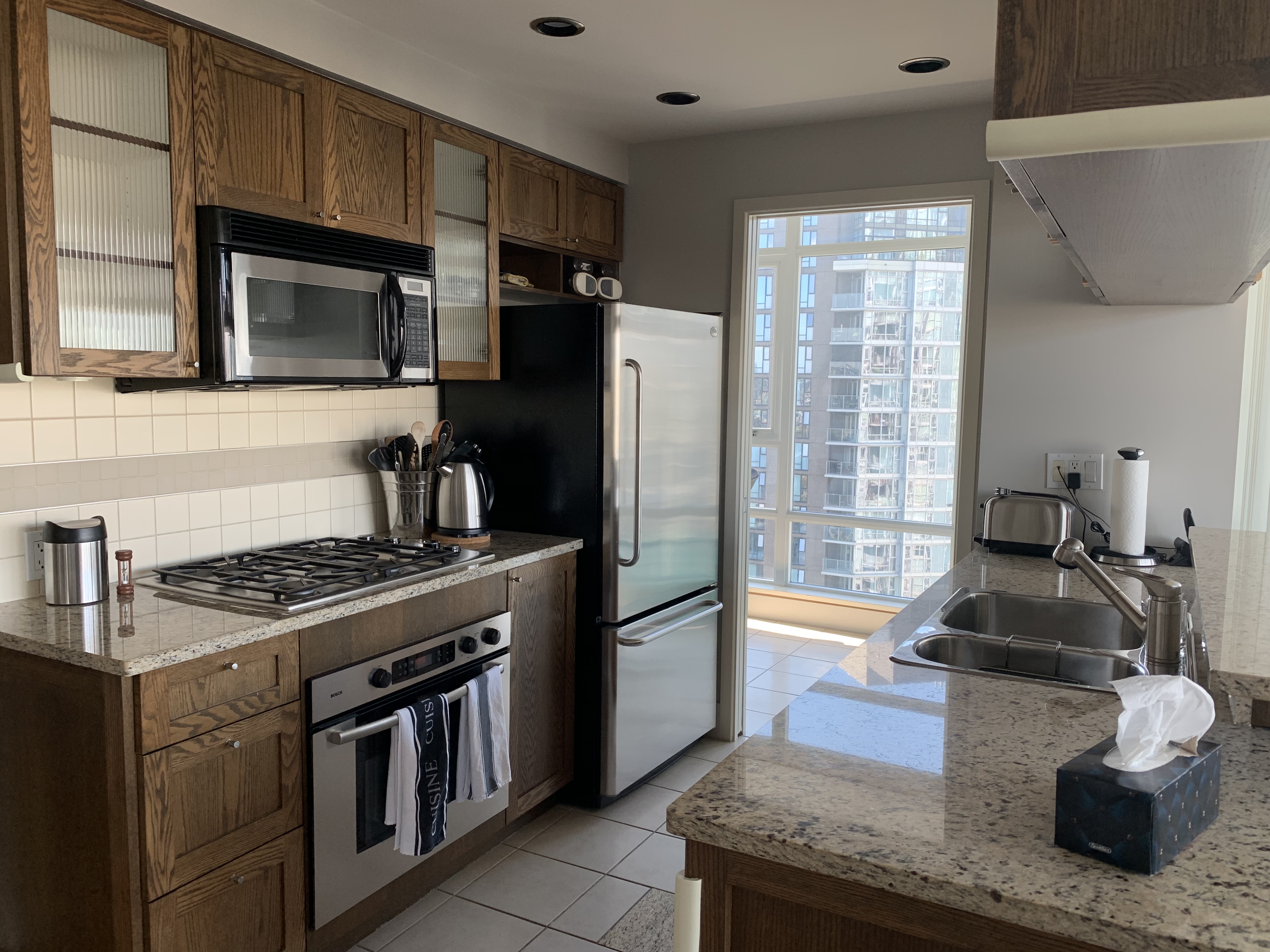 1483 Homer St Luxury Living Rental
