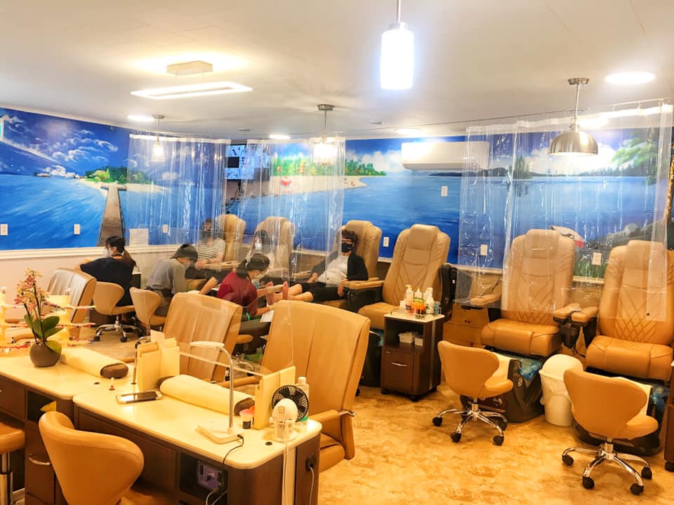 About Luxury Nails