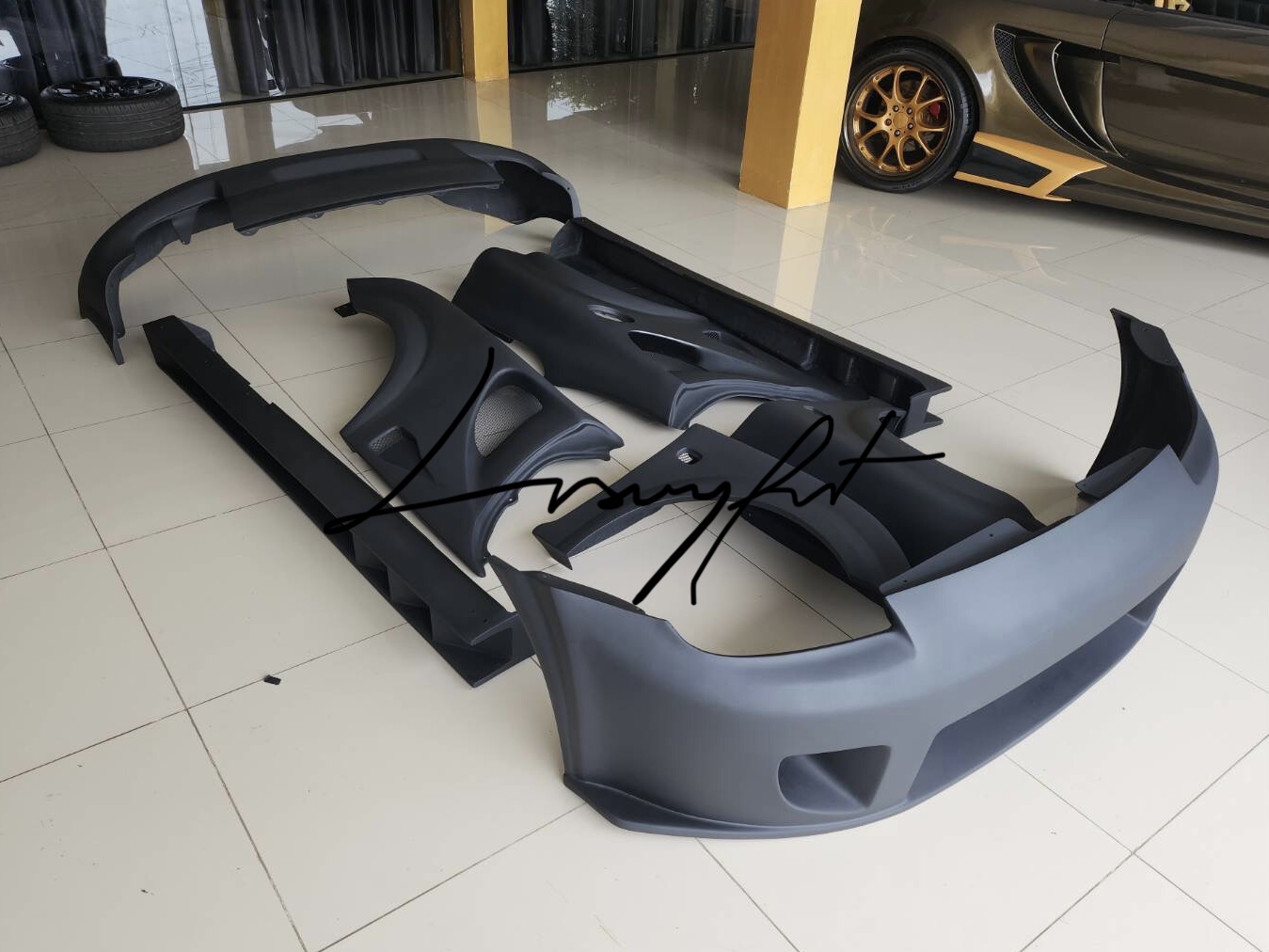 LP Monocraftx GEN2 Special Value Package kit for mr2 Spyder zzw30 (14PCS) Luxurypart car body kit