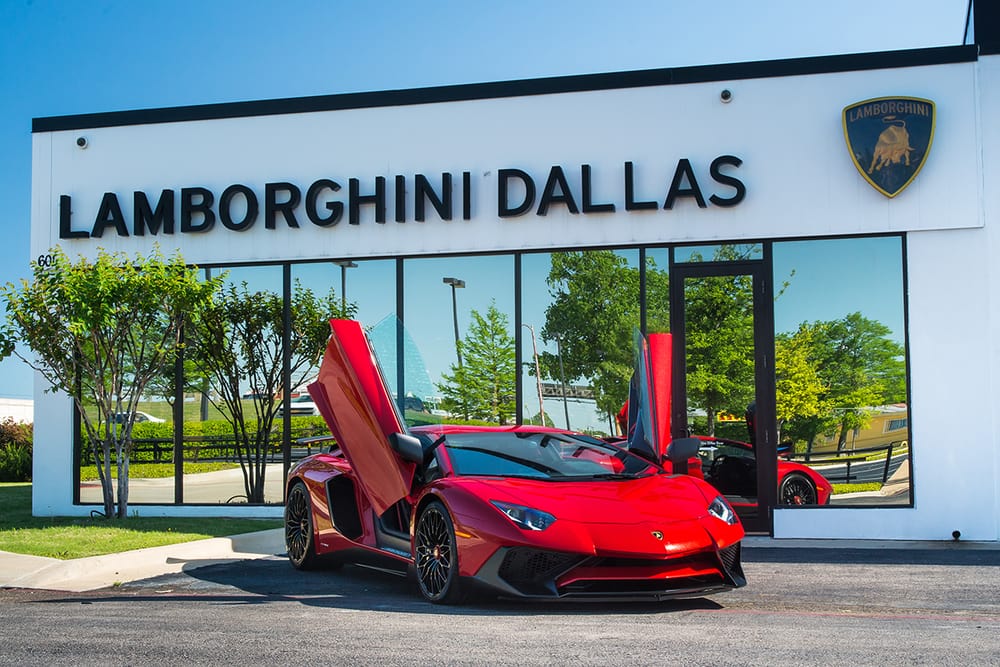 Dallas More luxury dealers on LuxuryPulse.