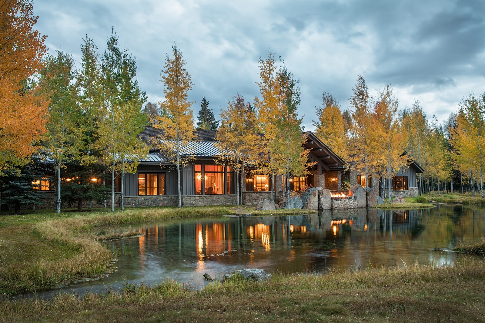 7555 BAR B BAR RIVER ROAD Luxury Pulse Real Estate United States For sale on LuxuryPulse.