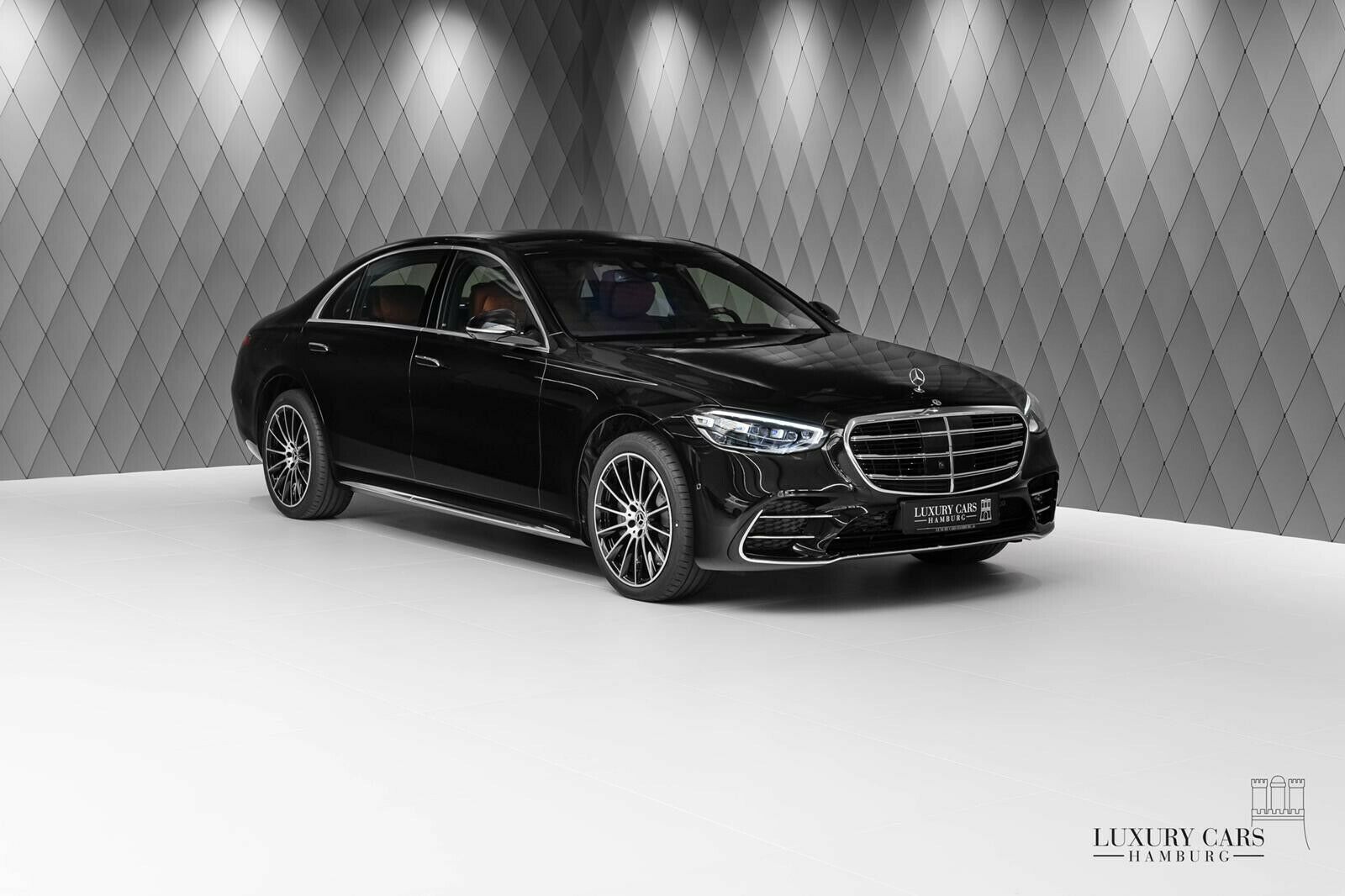 Luxury Cars Hamburg More luxury dealers on LuxuryPulse.