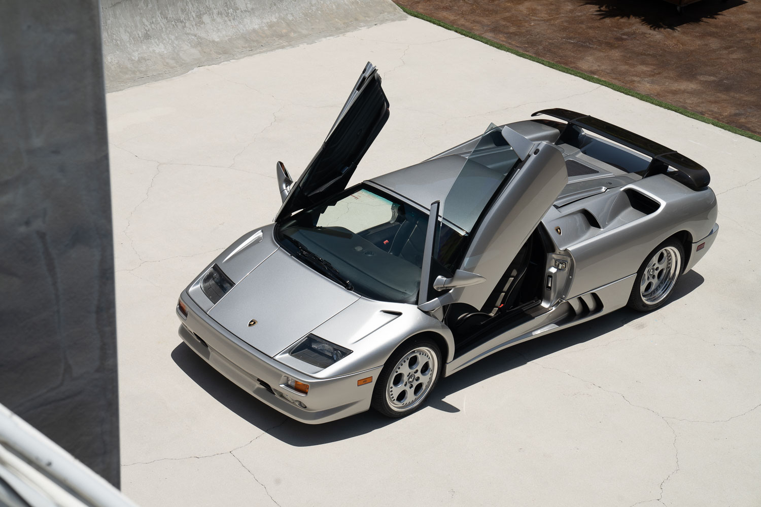 DIABLO ROADSTER MILLENNIUM EDITION We Are Curated