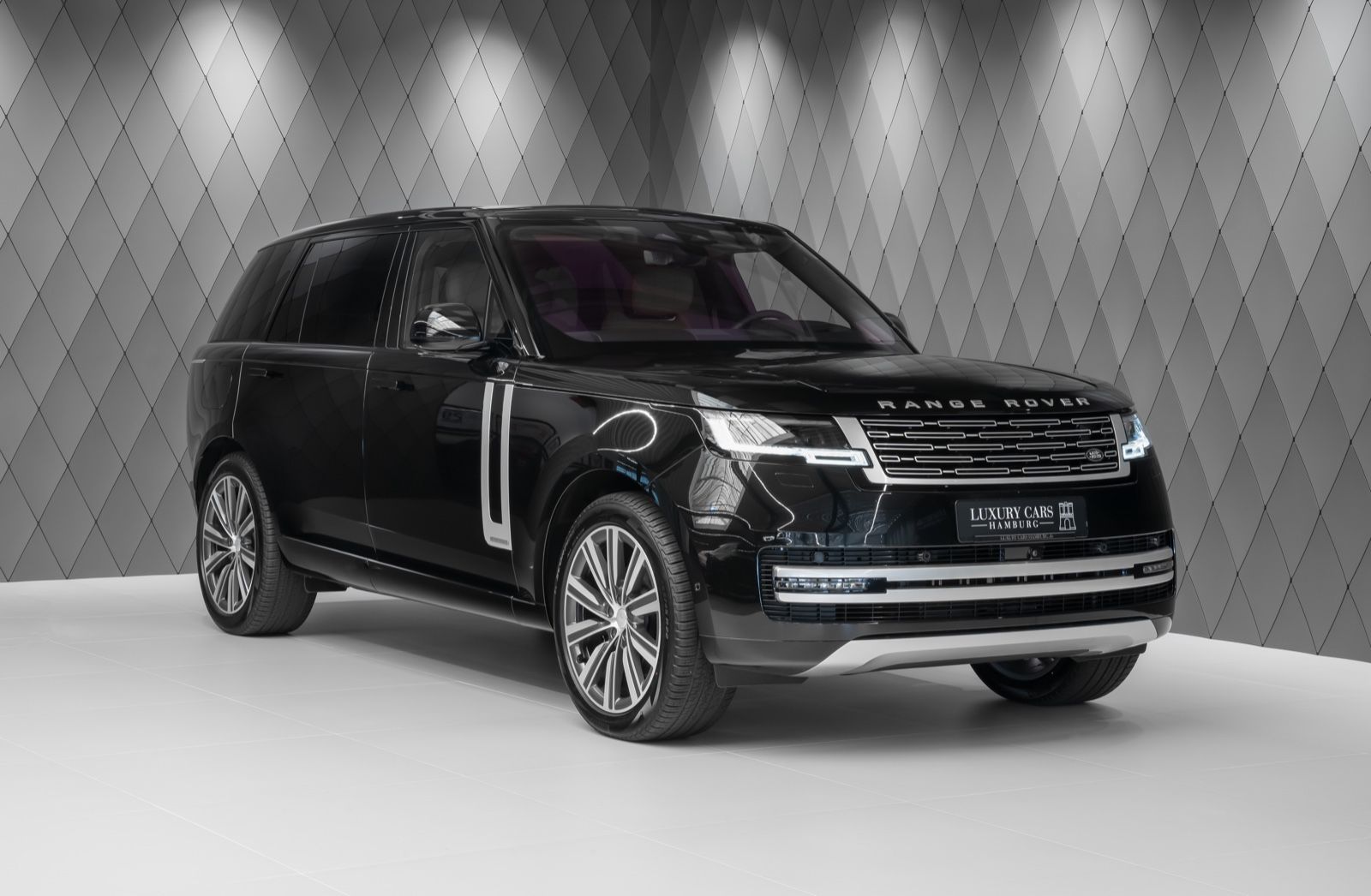 Land Rover Range Rover LWB FIRST EDITION Luxury Cars Hamburg