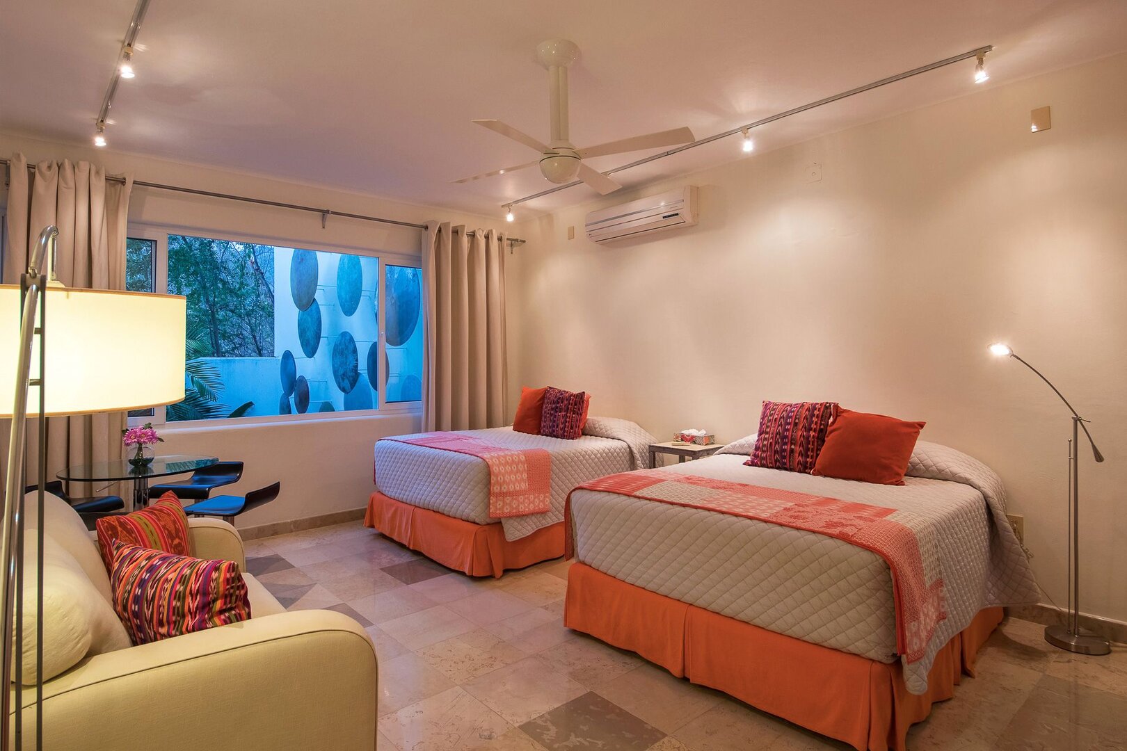 Villa Balboa; Relaxation and ultimate Ocean Views