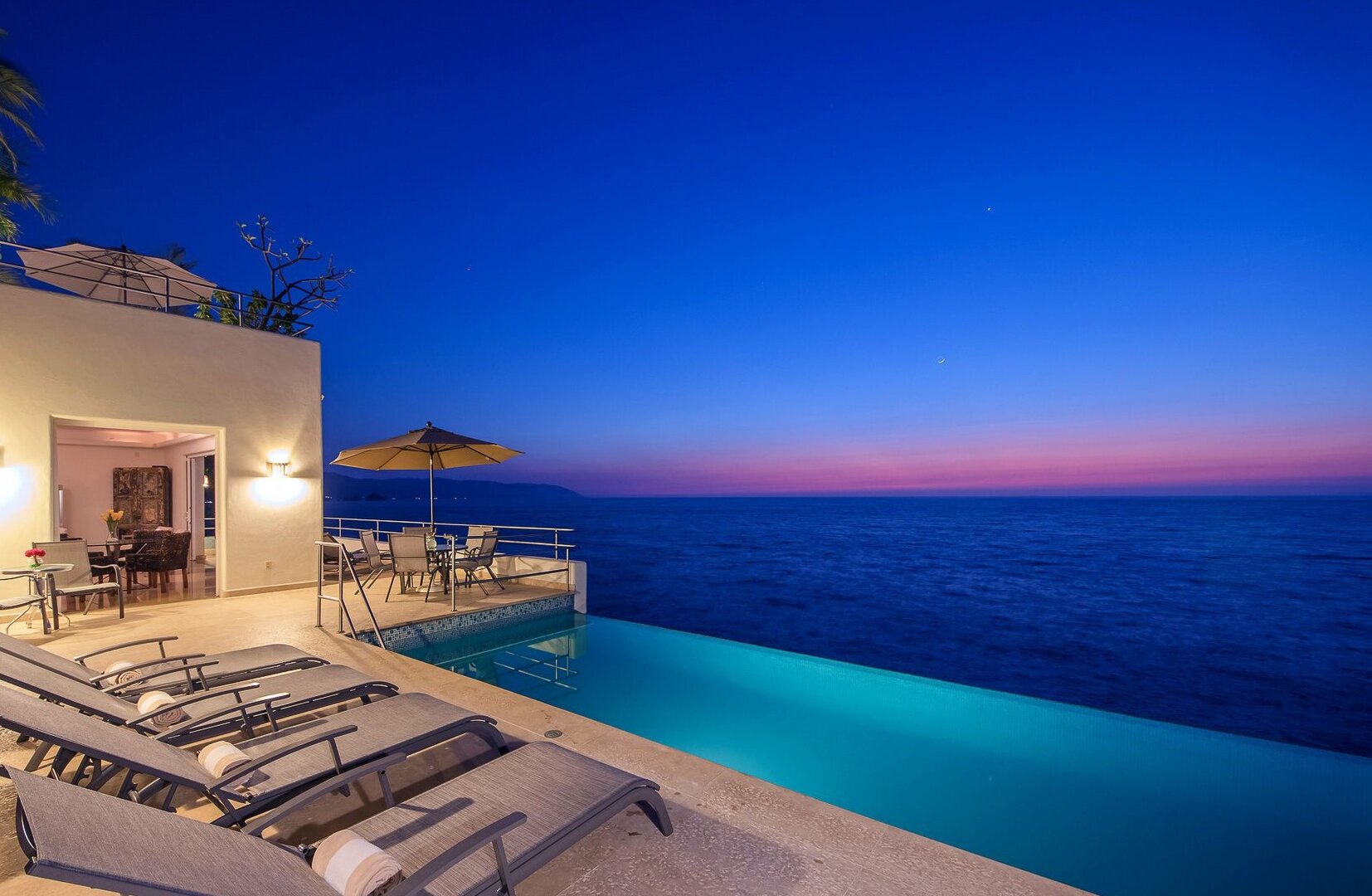 Villa Balboa; Relaxation and ultimate Ocean Views