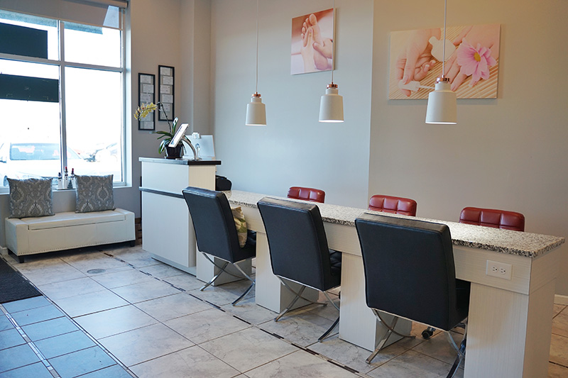 Nail Salon 55317 Lvy Nails of Chanhassen, Minnesota 55317 Gel Manicure, Dipping Powder, Spa