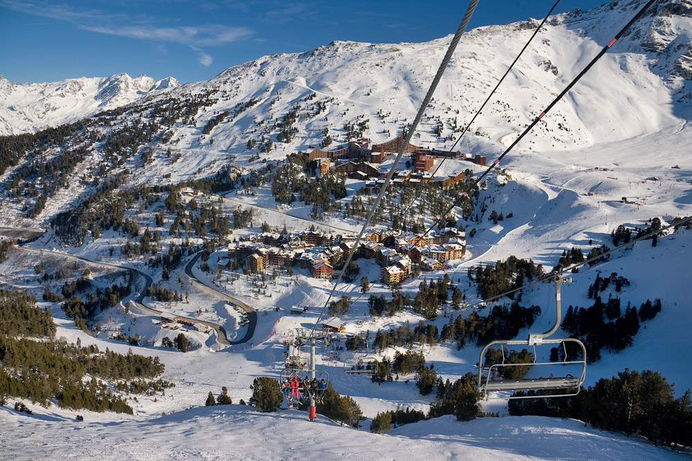 Arcs 1950 (Le Village) Les Arcs Savoie, France Live Work Learn Play