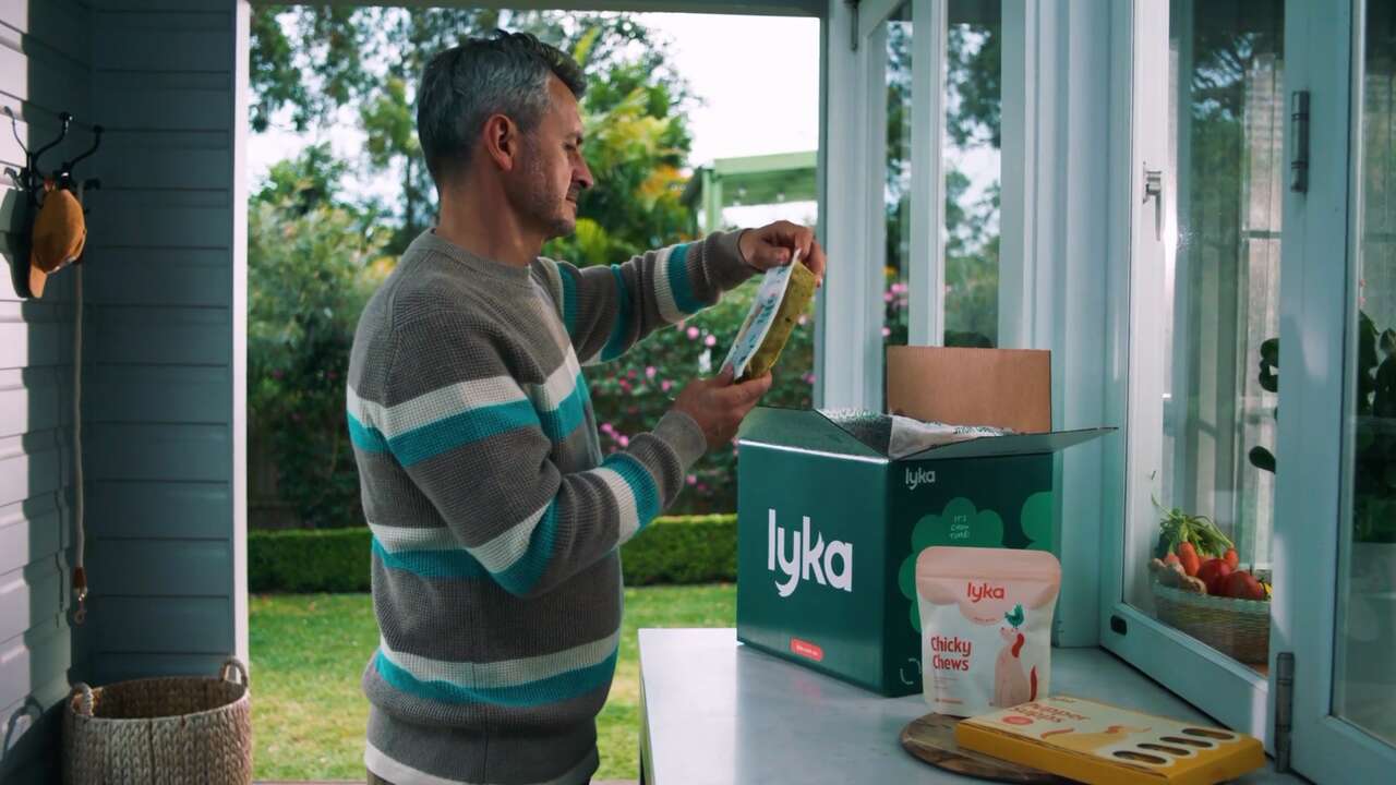 Lyka Pet Food Lifechanging dog food.