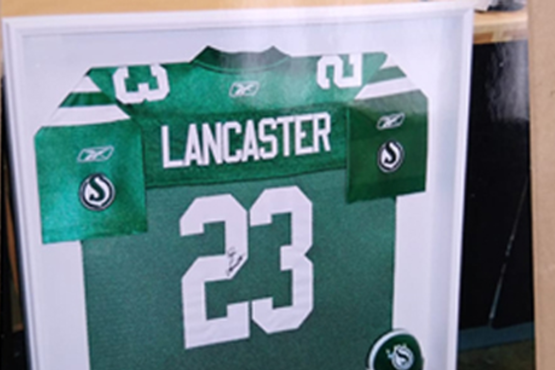 North shore custom picture framing North Vancouver framing Lynn Valley