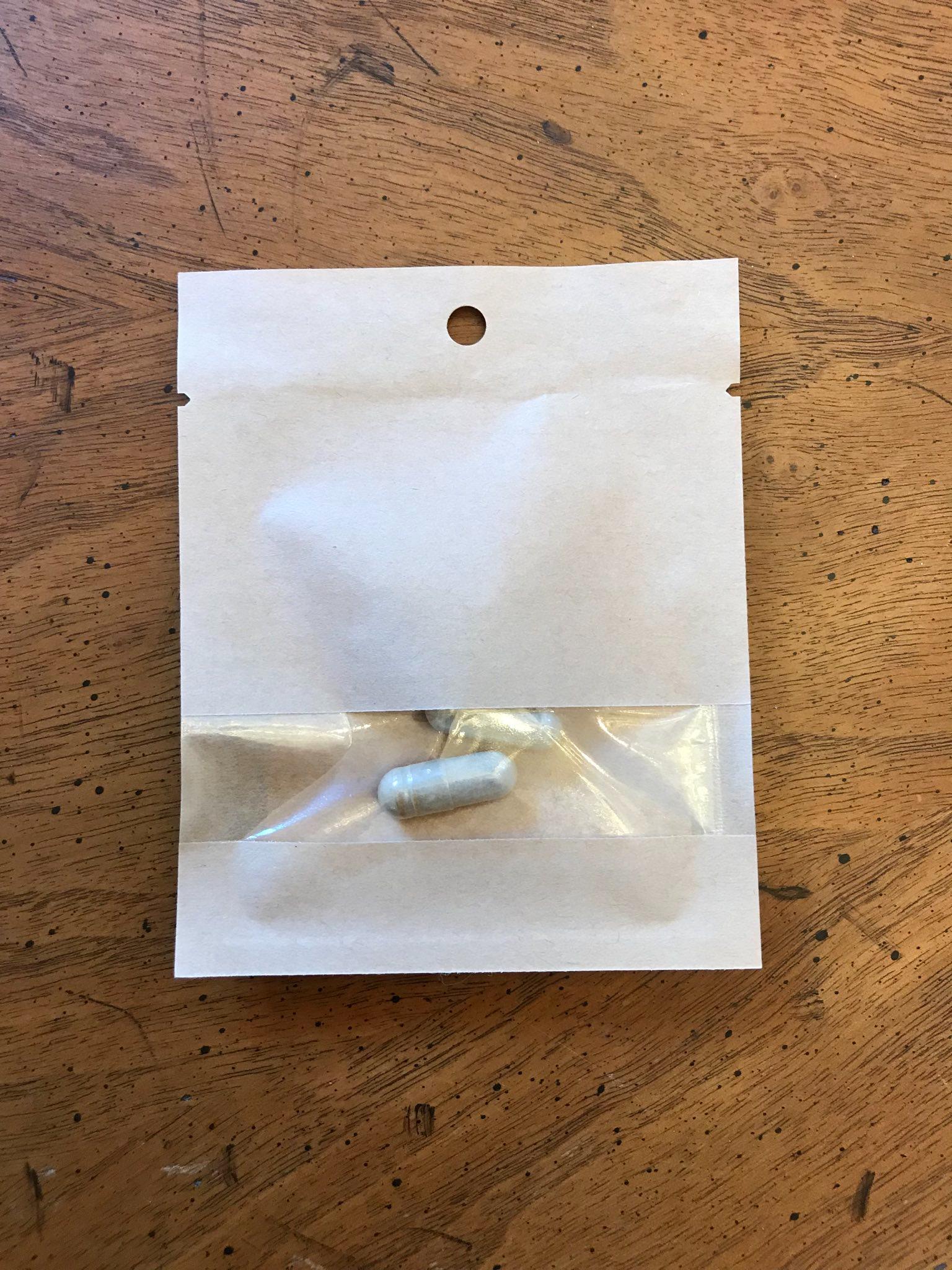 Straight Magic Micro Dose Capsules Lynx Caps