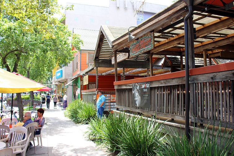 The 9 Hottest Sacramento Area Neighborhoods for Young Professionals