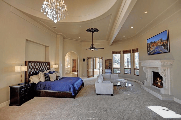 13 Fireplaces in Sacramento Area Homes Perfect For a Cozy Night In