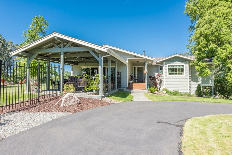 5 Extravagant Homes for Sale in the Sacramento Area Under 700K