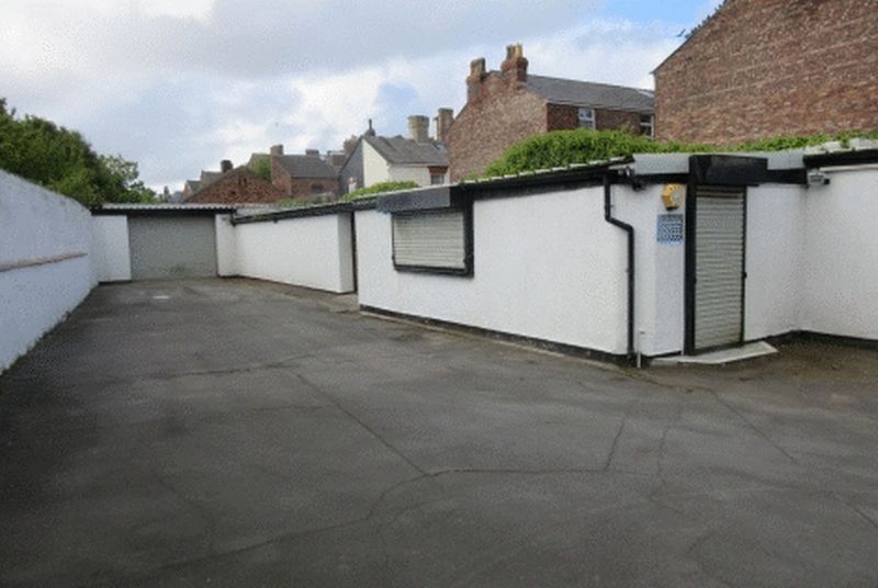 Oxford Road , Waterloo Lyons Estates