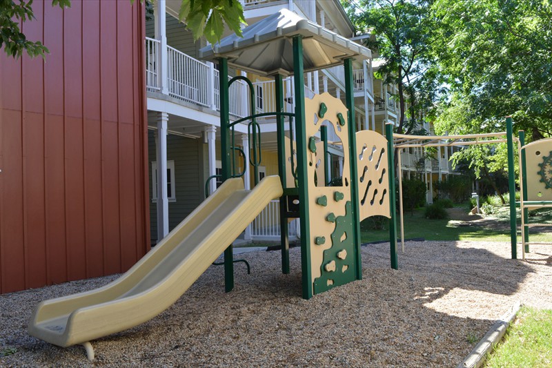 Lyons Gardens Apartments Austin, TX (512) 2361781