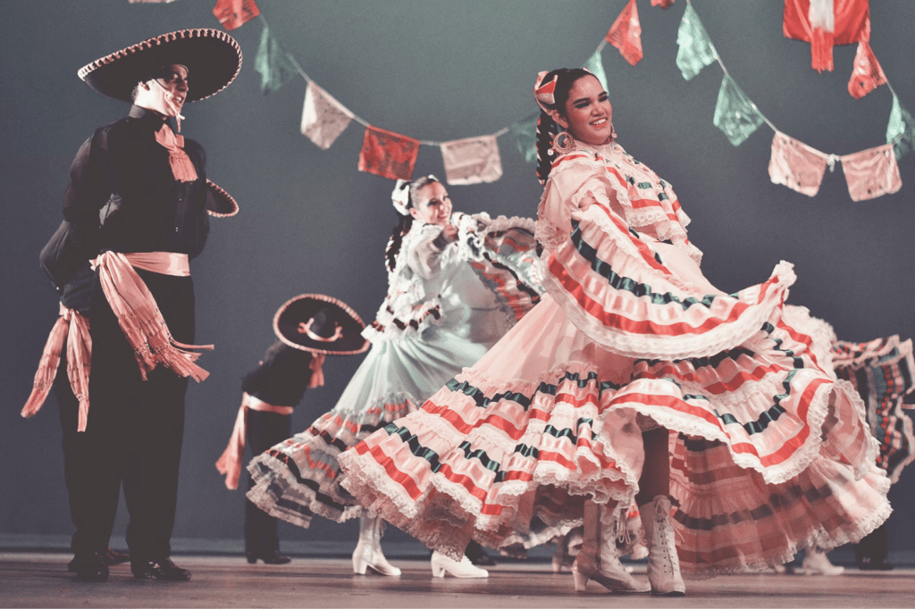 The 50 Best Mariachi Songs List)