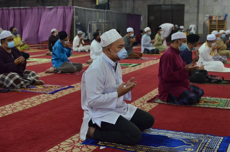 Solat Tarawih Dibenarkan Di Kelantan MAIK MUpdate